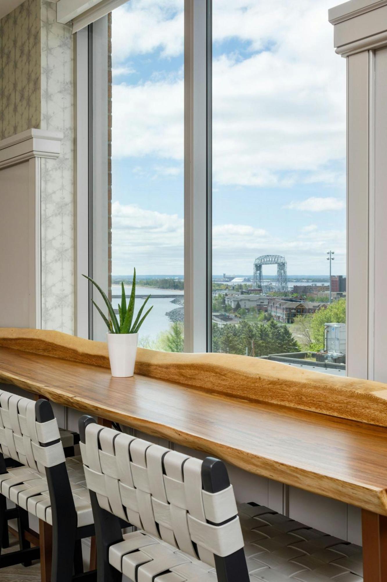 Sheraton Duluth Hotel Eksteriør bilde
